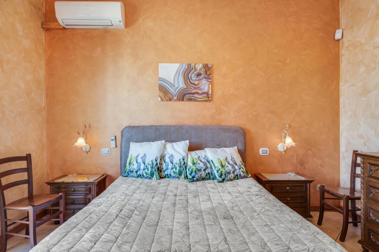 Roomy And Bright Apartment With Balconies X6 Catania Exterior foto