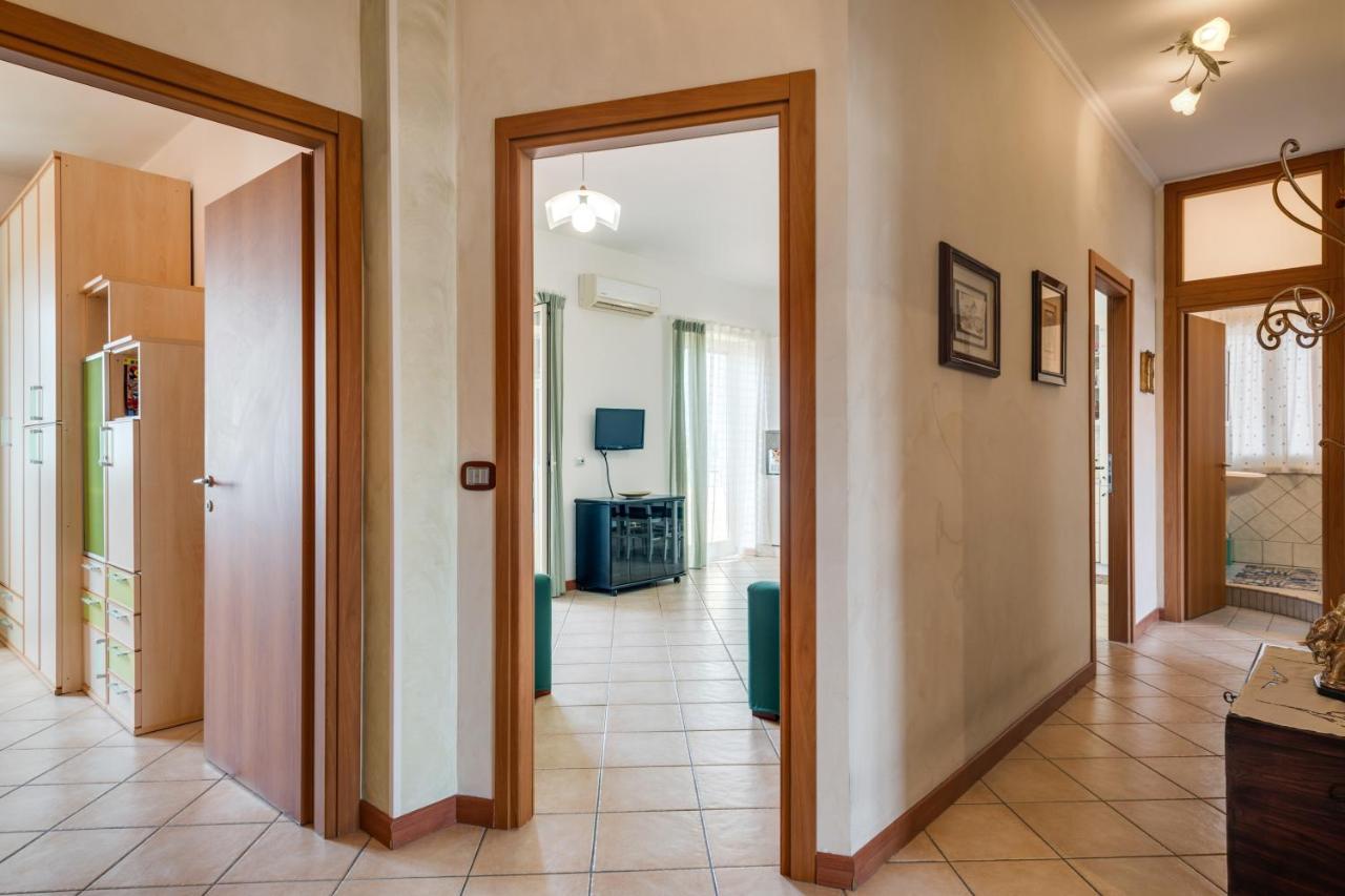 Roomy And Bright Apartment With Balconies X6 Catania Exterior foto